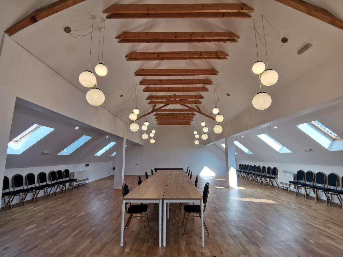 Pensiunea Salina Gymnasium Turda Exterior photo